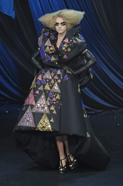 Look 38